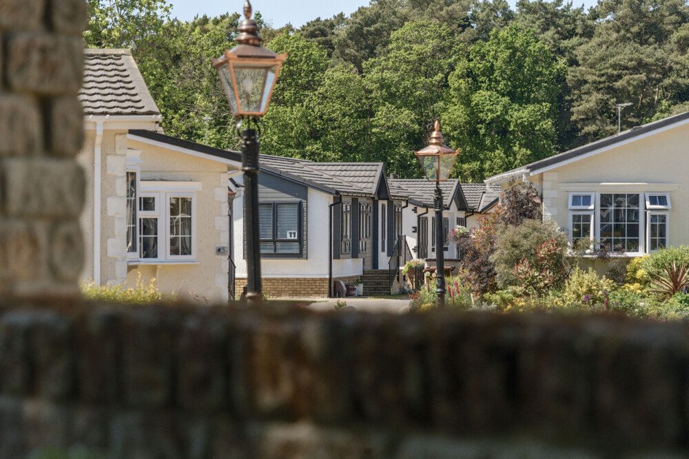 11 1297147 11 682c9af588f25 ARW 11