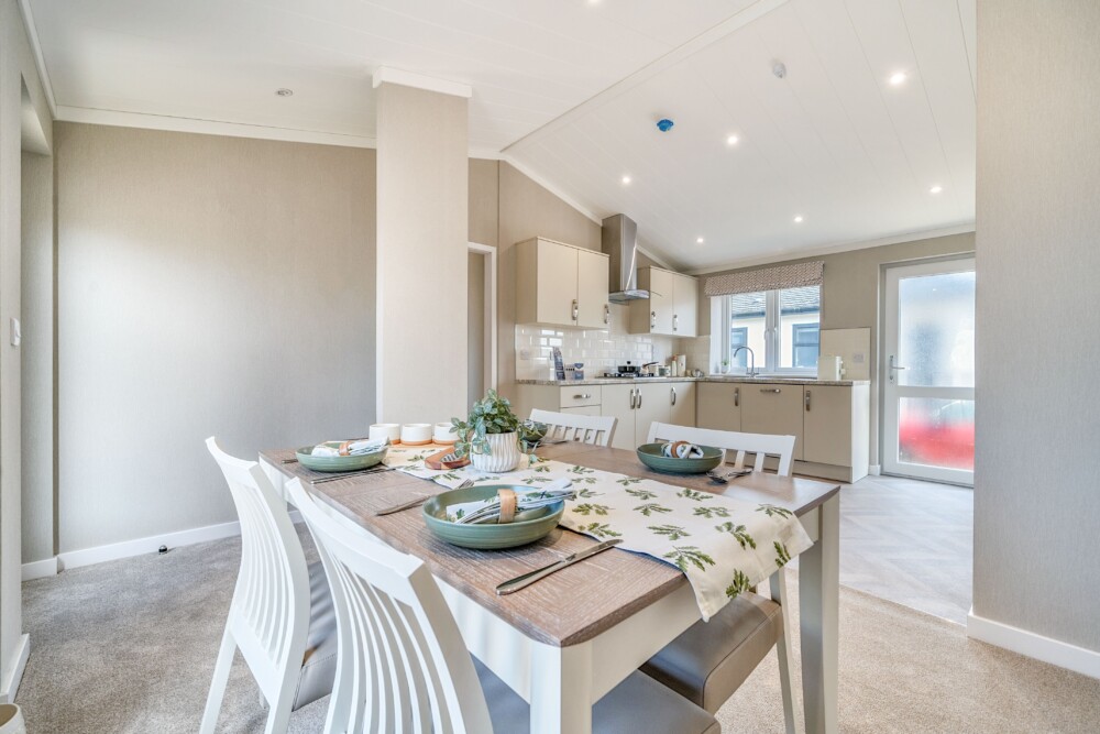 67f2f401ece9e 1271371 4