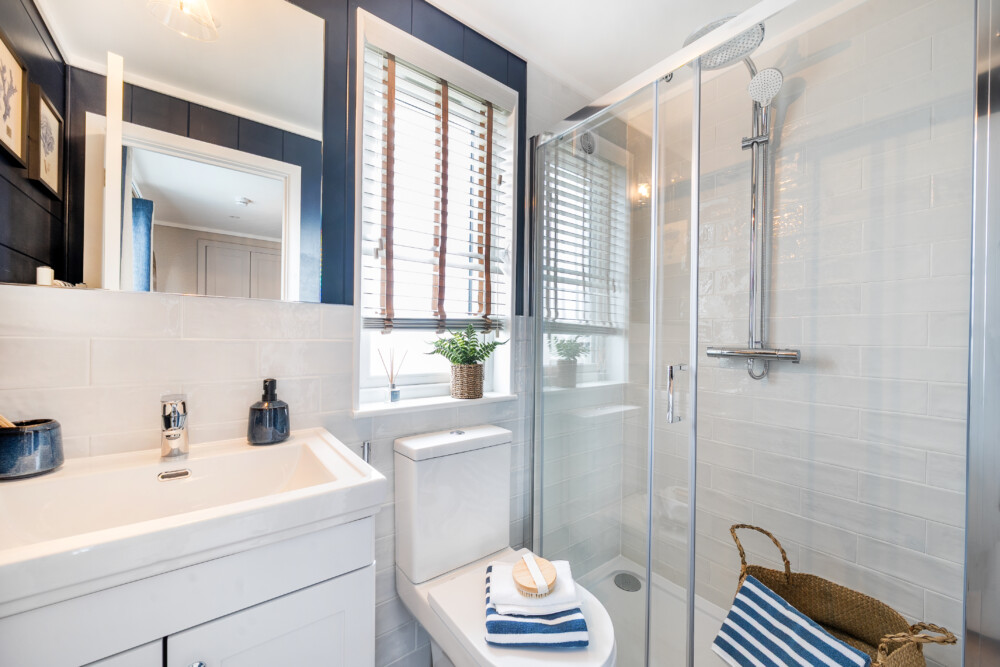 1370462 24 68fa3bca47025 ARW