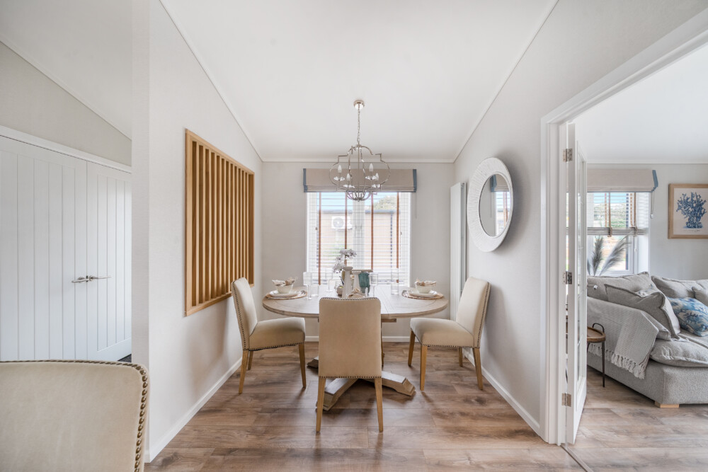 1370462 7 68fa3915da72a ARW