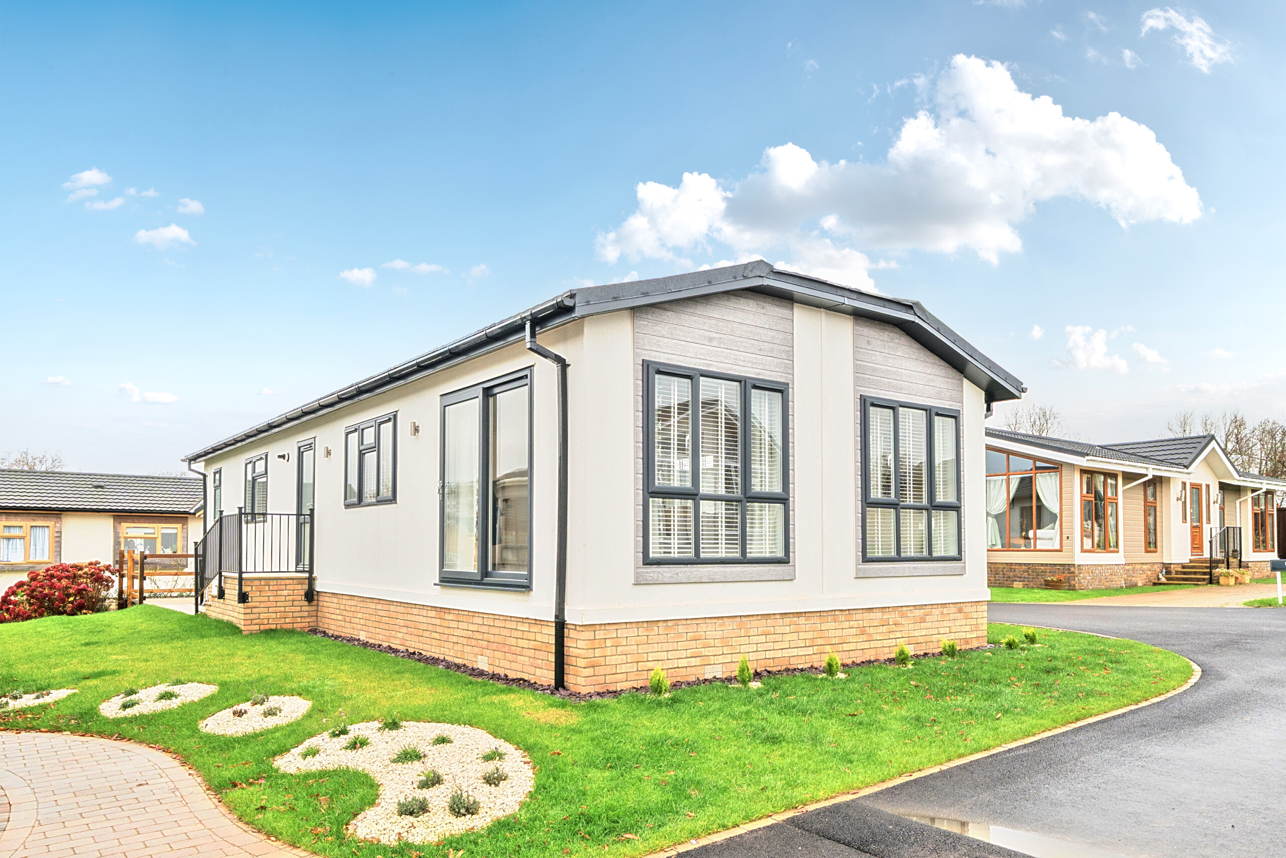 1380503 33 69149701a1464