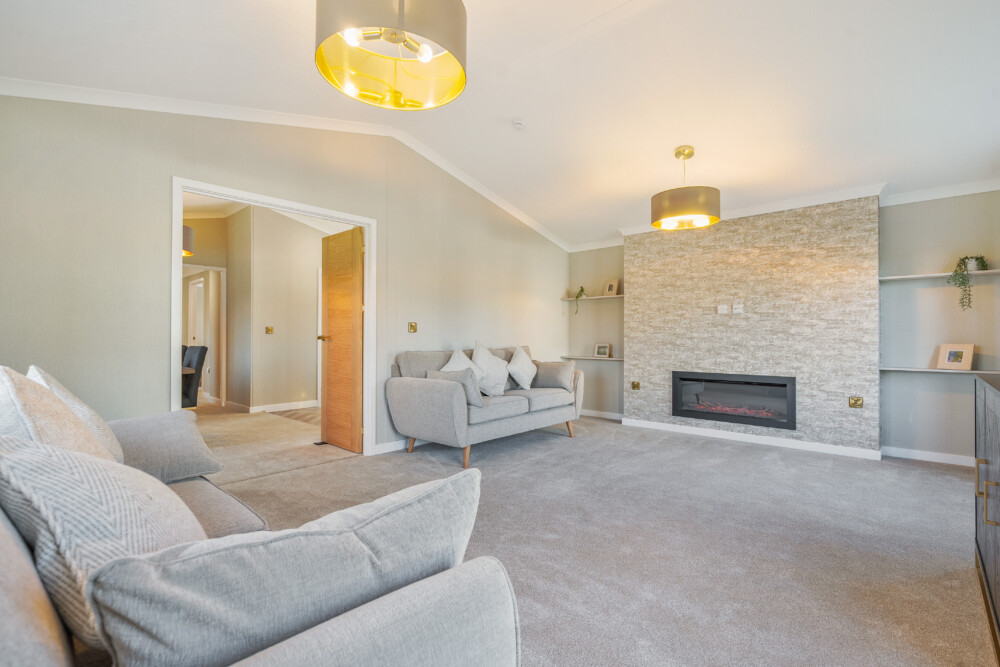 1409649 28 69836885041bb