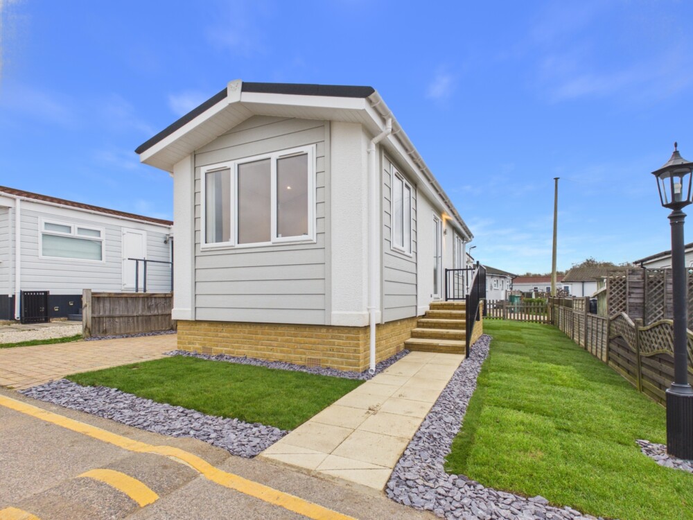 89e6a1d4529046e3836dff5959681ebe 100 CAM01322 G0 PR0281 STILL013 alt