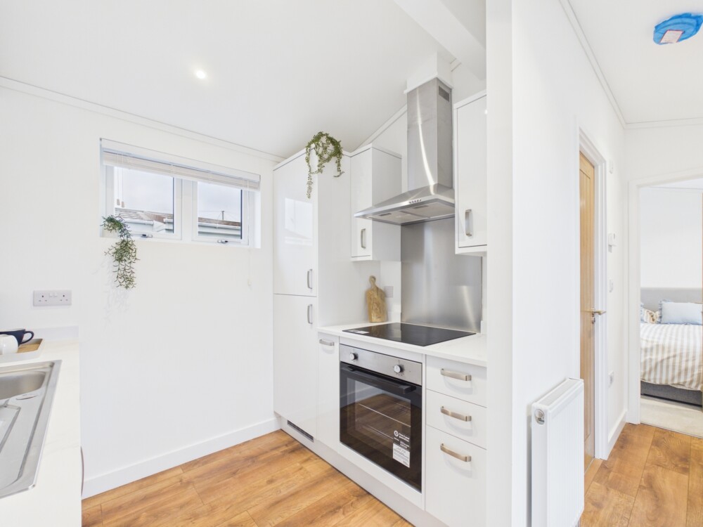 9d97e41470b743488510ea6695a34991 100 CAM01322 G0 PR0281 STILL007 alt