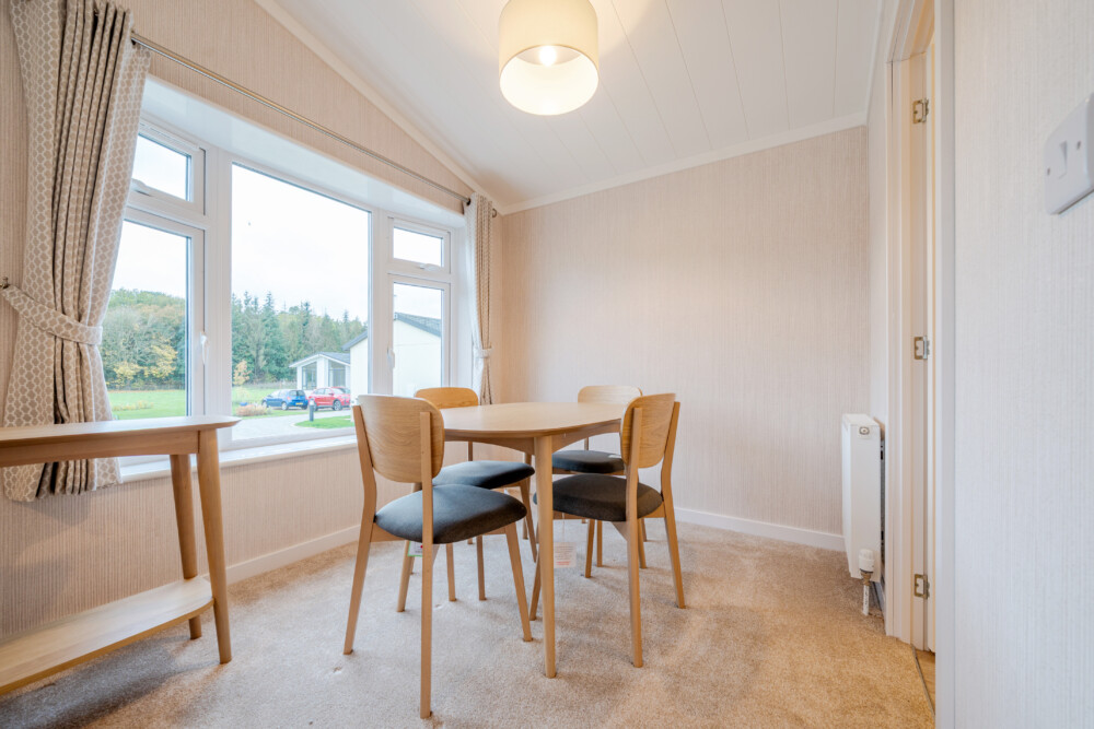 1373960 8 6908c9082a807