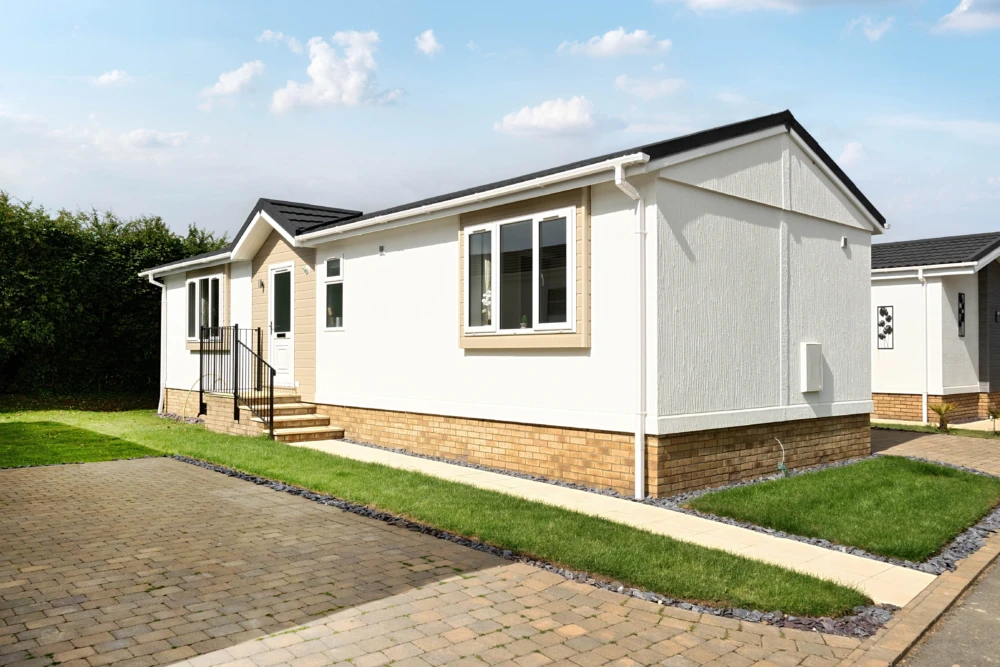 Manor Plot 11