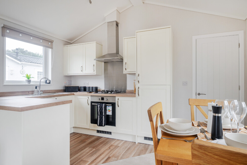 1397250 28 6970cb48dd71b