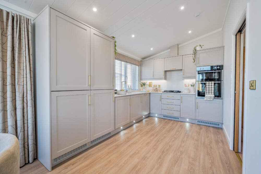 1382760 13 6926e186229ca