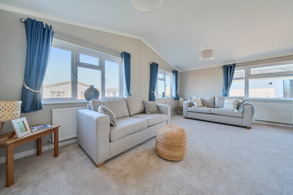 1393716 1 69466eccba3b1