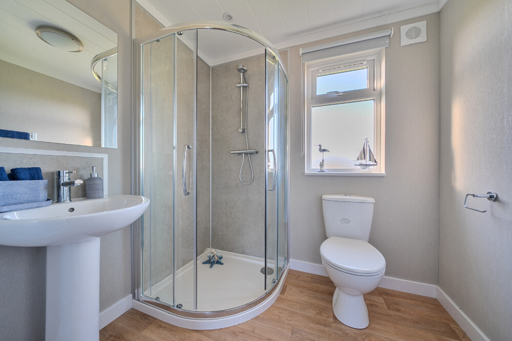 1393716 23 694670bed0c30