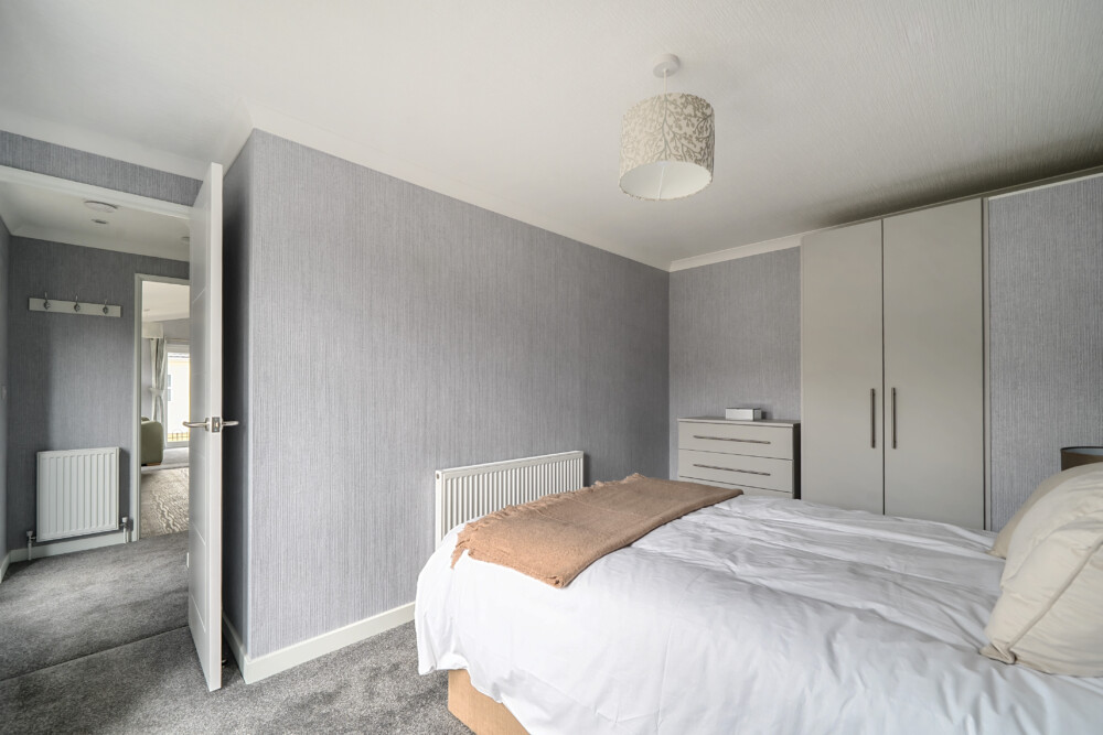 1343791 40 68a5d0207e6a5