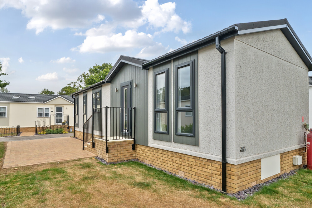 1343791 6 68a5cf50cda7e