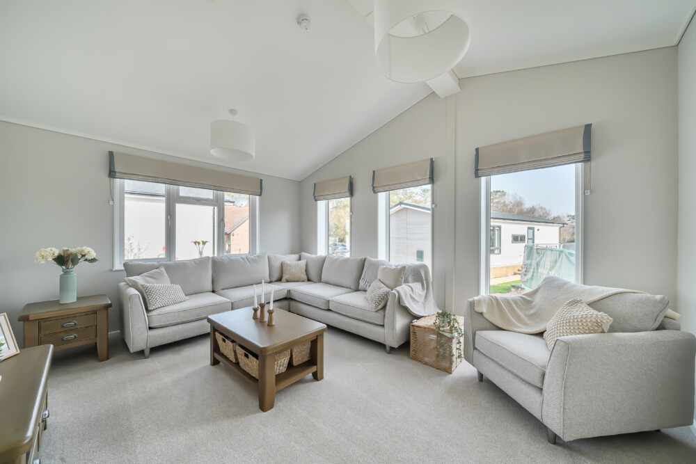 1422681 12 69a95de364f67