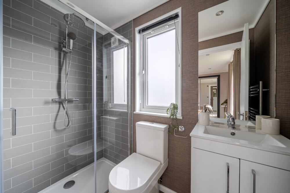 1422752 33 69a96b9cde545