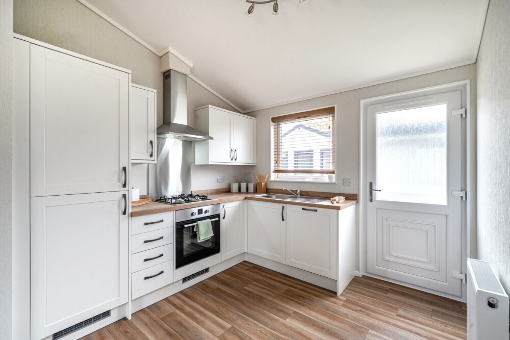 1375090 23 69036d7b6e03a