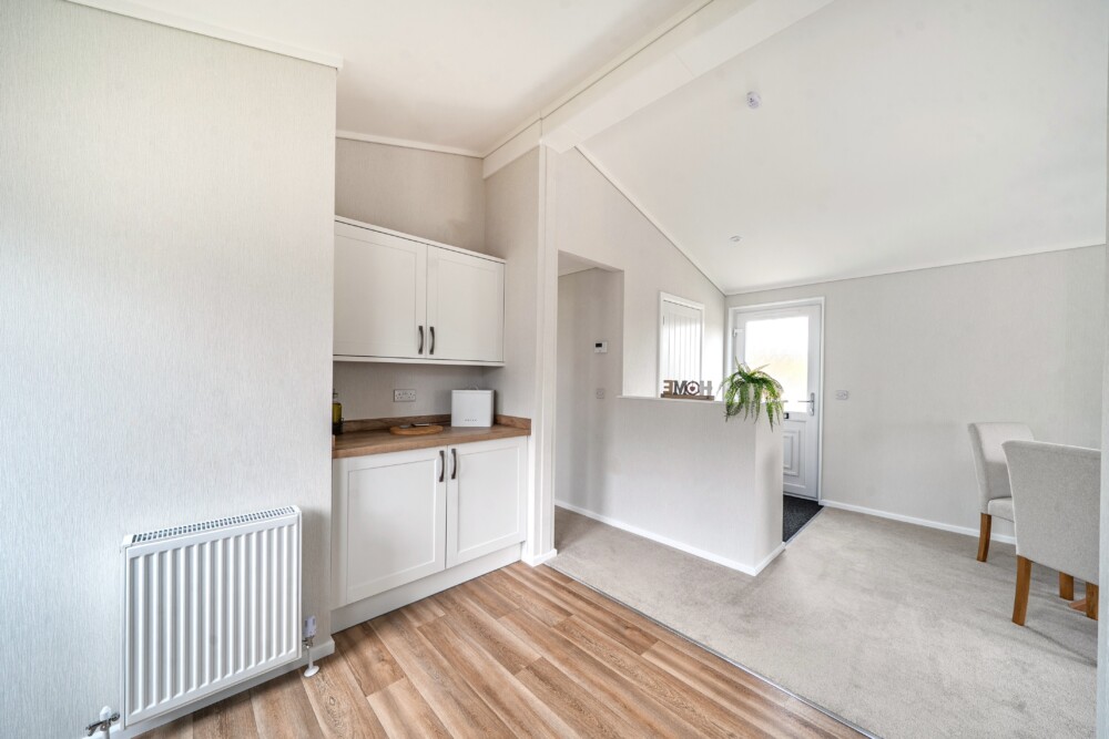 1375090 25 69036e12762ea