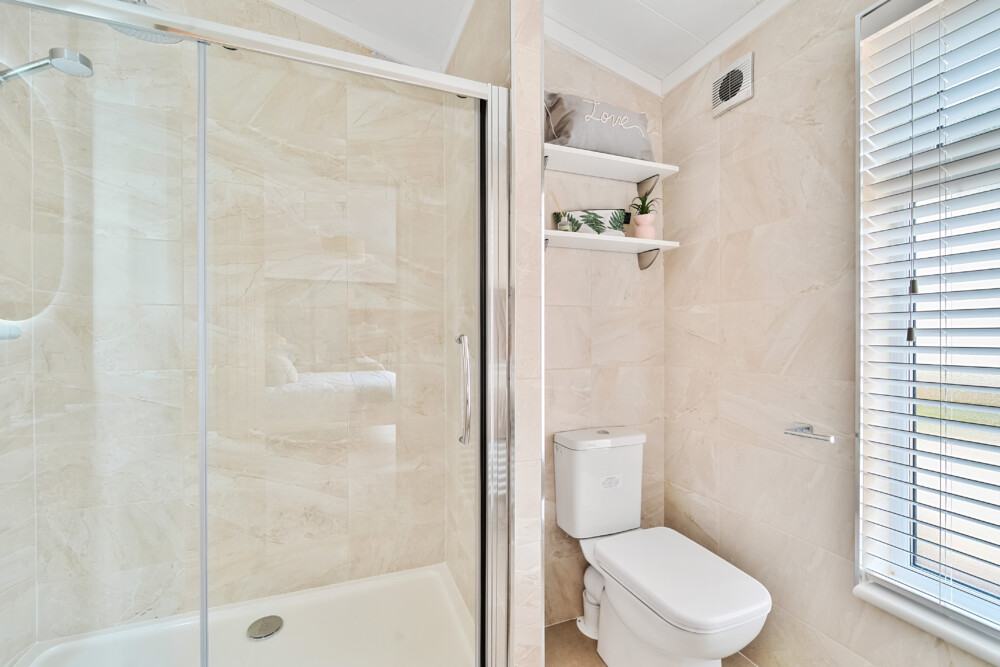 1314169 24 685eaf89f12bc