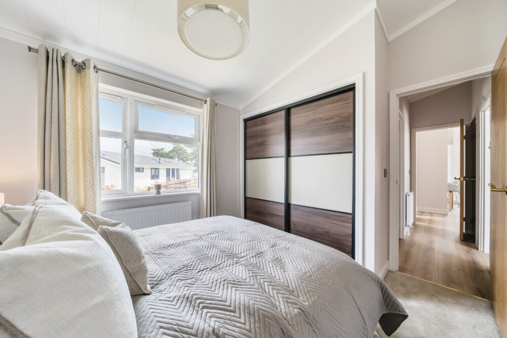 1314169 28 685eaf89f12bc