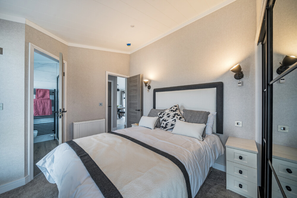 1359006 31 68e6ab1ddd7d7