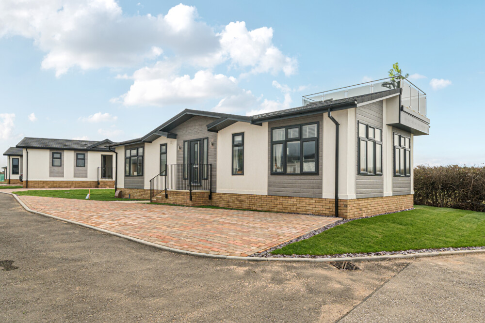 1358998 3 68e65e21dbeed ARW 1