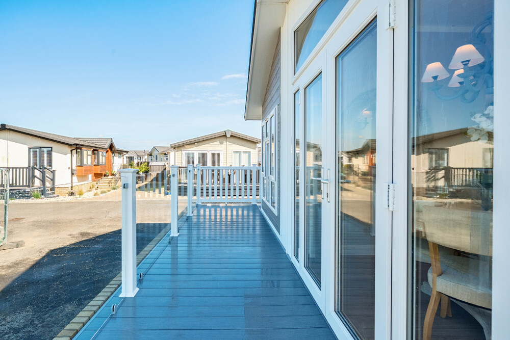 17 68231a96484c4 1287390 ARW 17 1