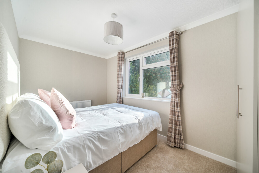 1405653 17 697c814359230