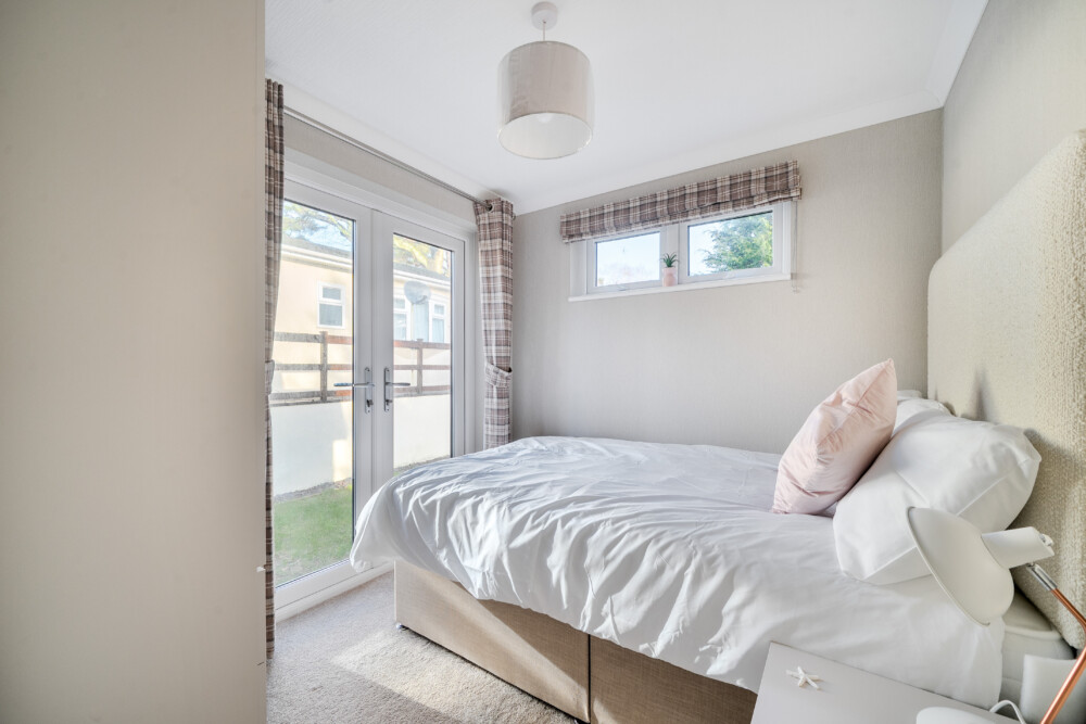 1405653 19 697c81609c6db