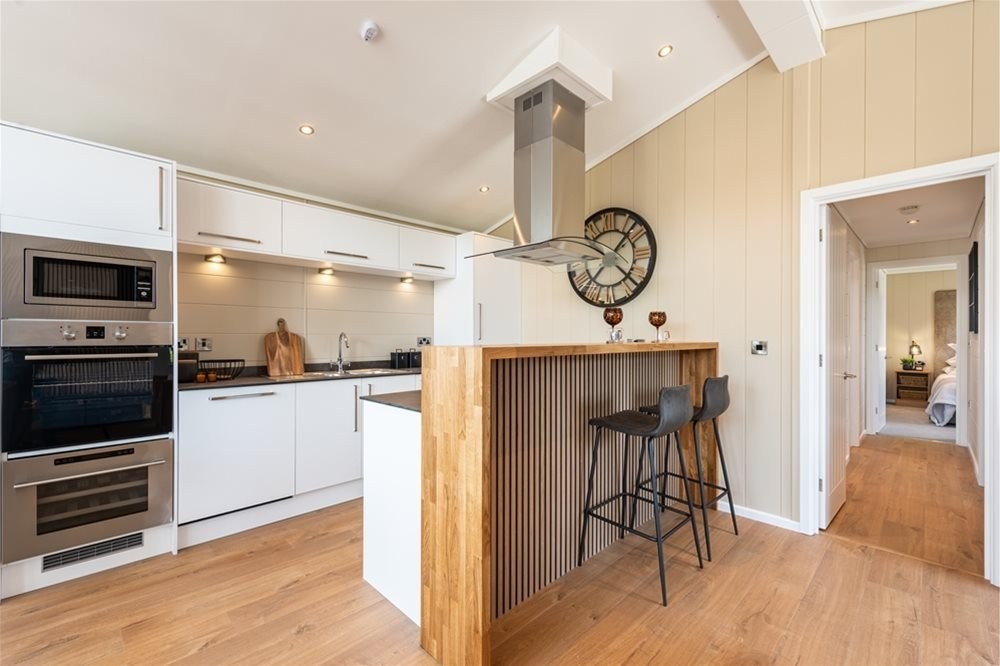 Bella Vista Park Bungalow Kitchen