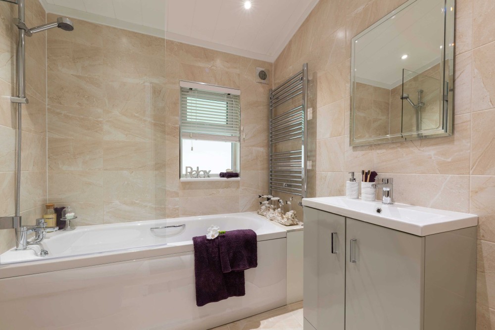 Regency Living The Cranborne Main Bathroom